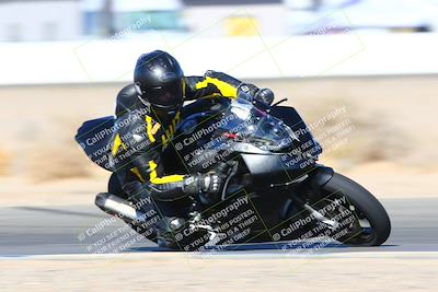 media/Jan-08-2022-SoCal Trackdays (Sat) [[1ec2777125]]/Turn 15 Inside (950am)/